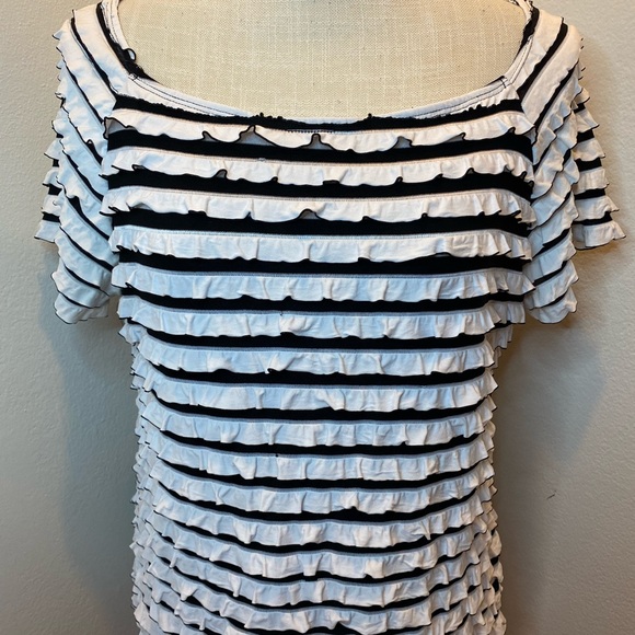 AB Studio Black/White Ruffle Shirt - Picture 2 of 8